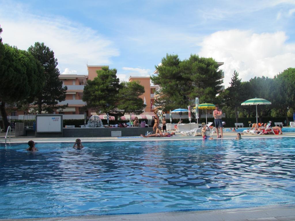 Appartamenti Valbella Bibione Bagian luar foto