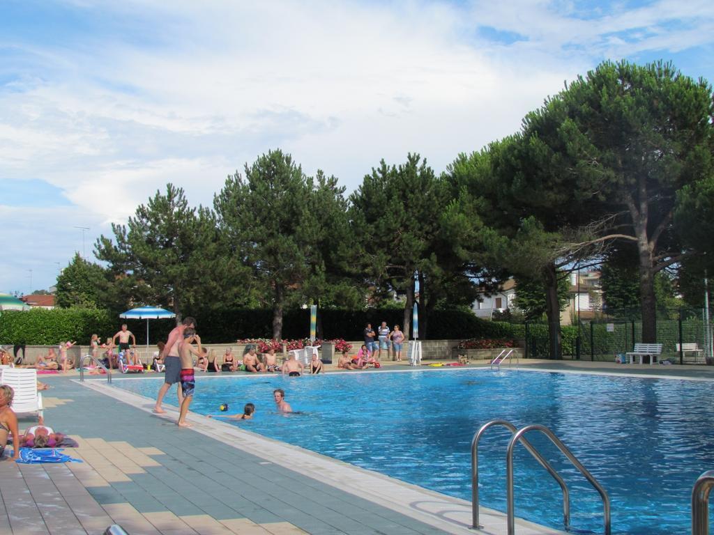 Appartamenti Valbella Bibione Bagian luar foto